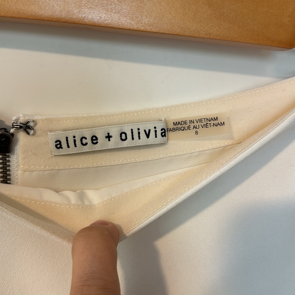 Alice + Olivia Pleated Skirt - Picture 3 of 6